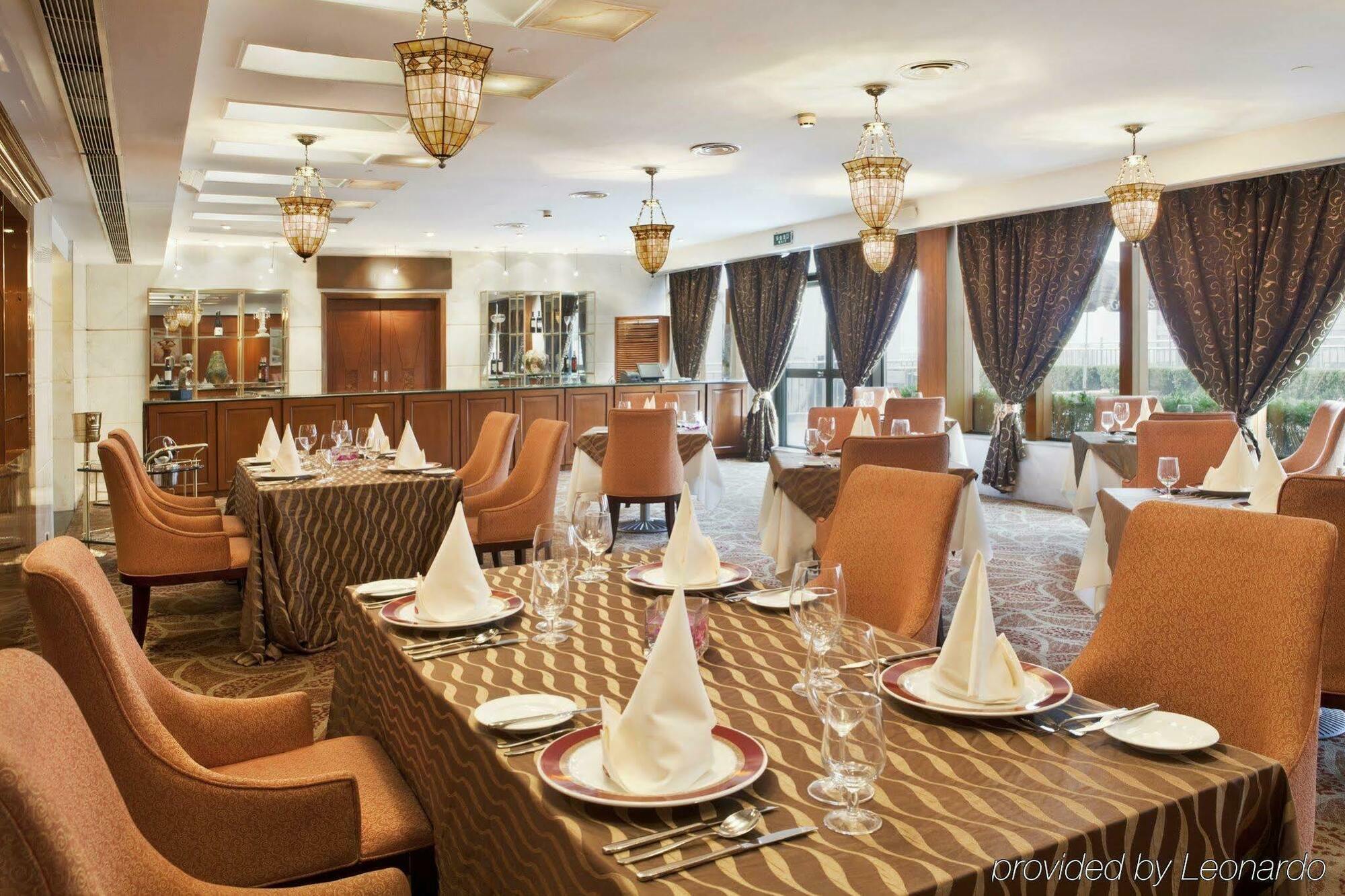 Crowne Plaza Nanjing Hotels & Suites Nhà hàng bức ảnh